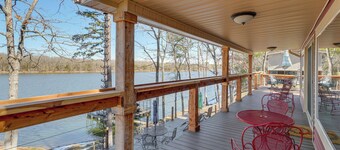 Lake Dardanelle Home w/ Dock! Fish On-Site