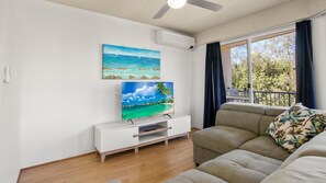 Living area - Windbourne Unit 11, 101 The Esplanade, Golden Beac (Golden Beach)