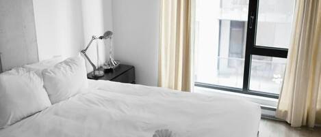 In-room safe, desk, laptop workspace, free WiFi