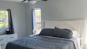 2 chambres, bureau, Wi-Fi gratuit, draps fournis