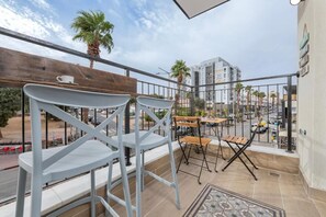 Outdoor dining - Melony Apartments Htmarim 22 Street (Eilat)