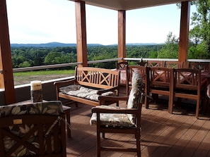 Outdoor dining - Architect's home on 16 acres with gorgeous views of valley below (Sparta)