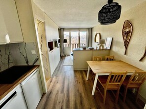 Interior - Completely renovated apartment with Mont-Blanc view - LES COCHES- France (La Plagne Tarentaise)