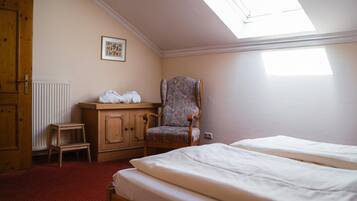 Departamento | 1 habitación y muebles diferentes