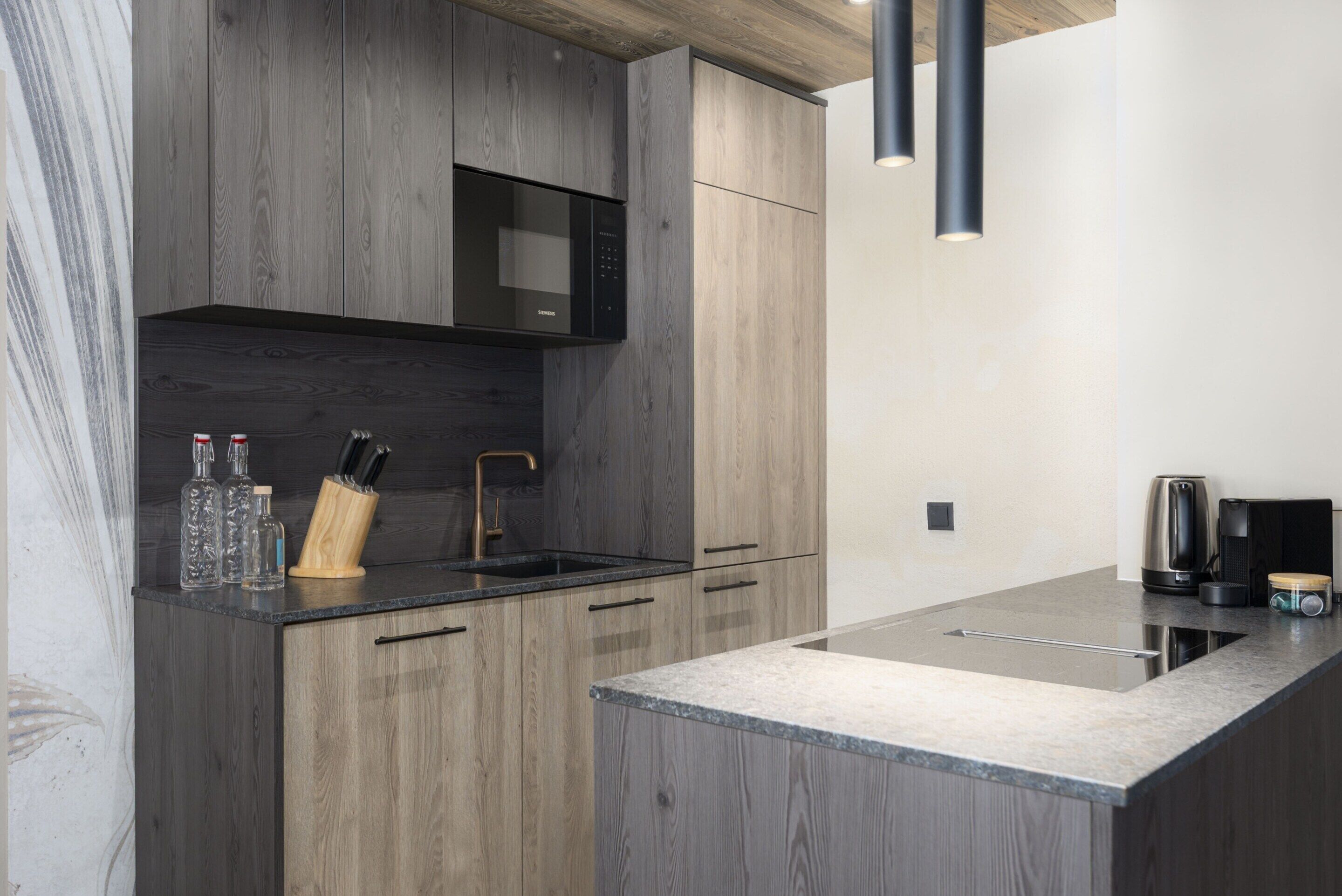 Apartment | Private kitchen | Cookware/dishes/utensils