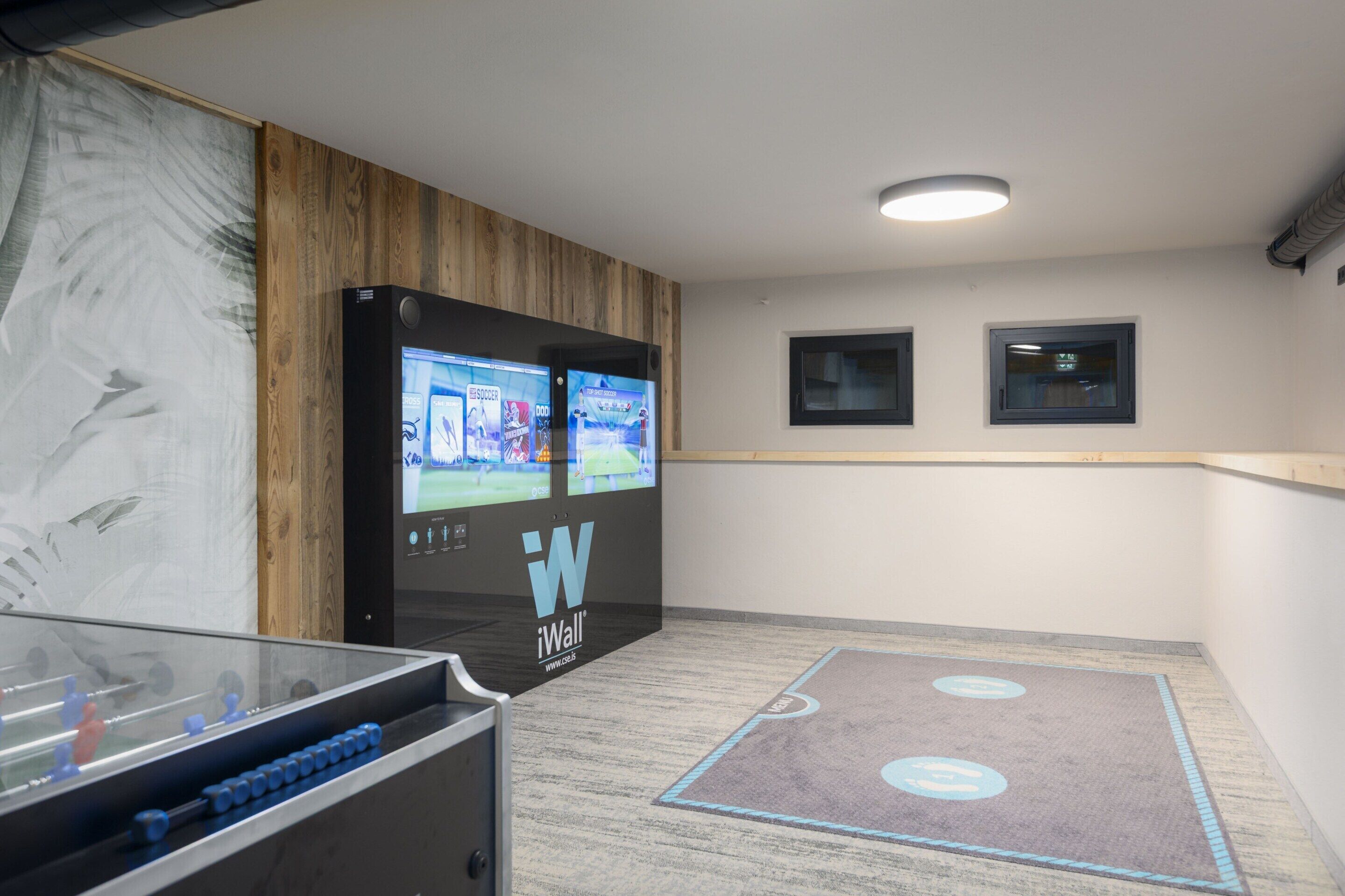 Apartment | Game room