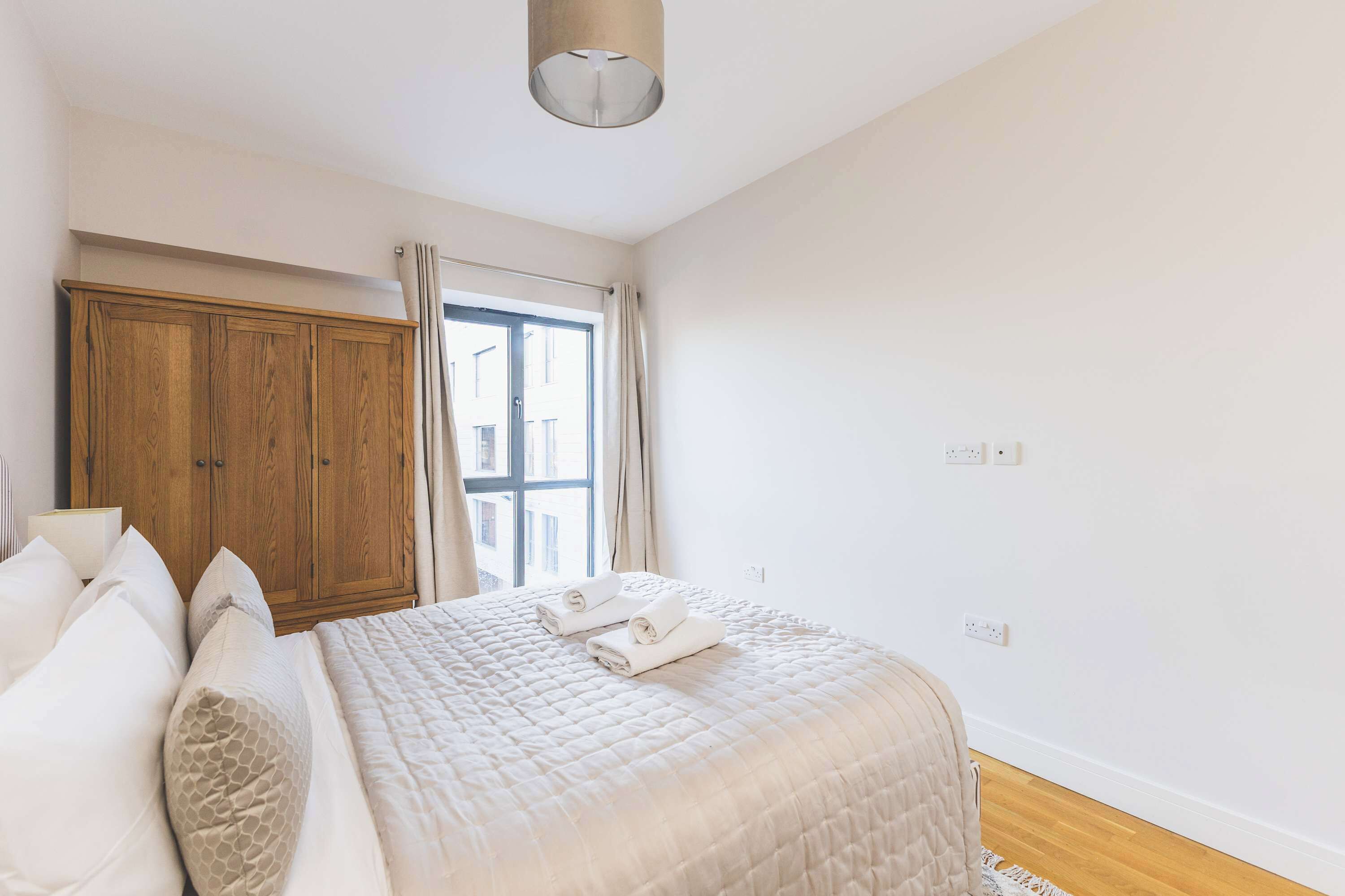 1 bedroom, iron/ironing board, Internet, bed sheets