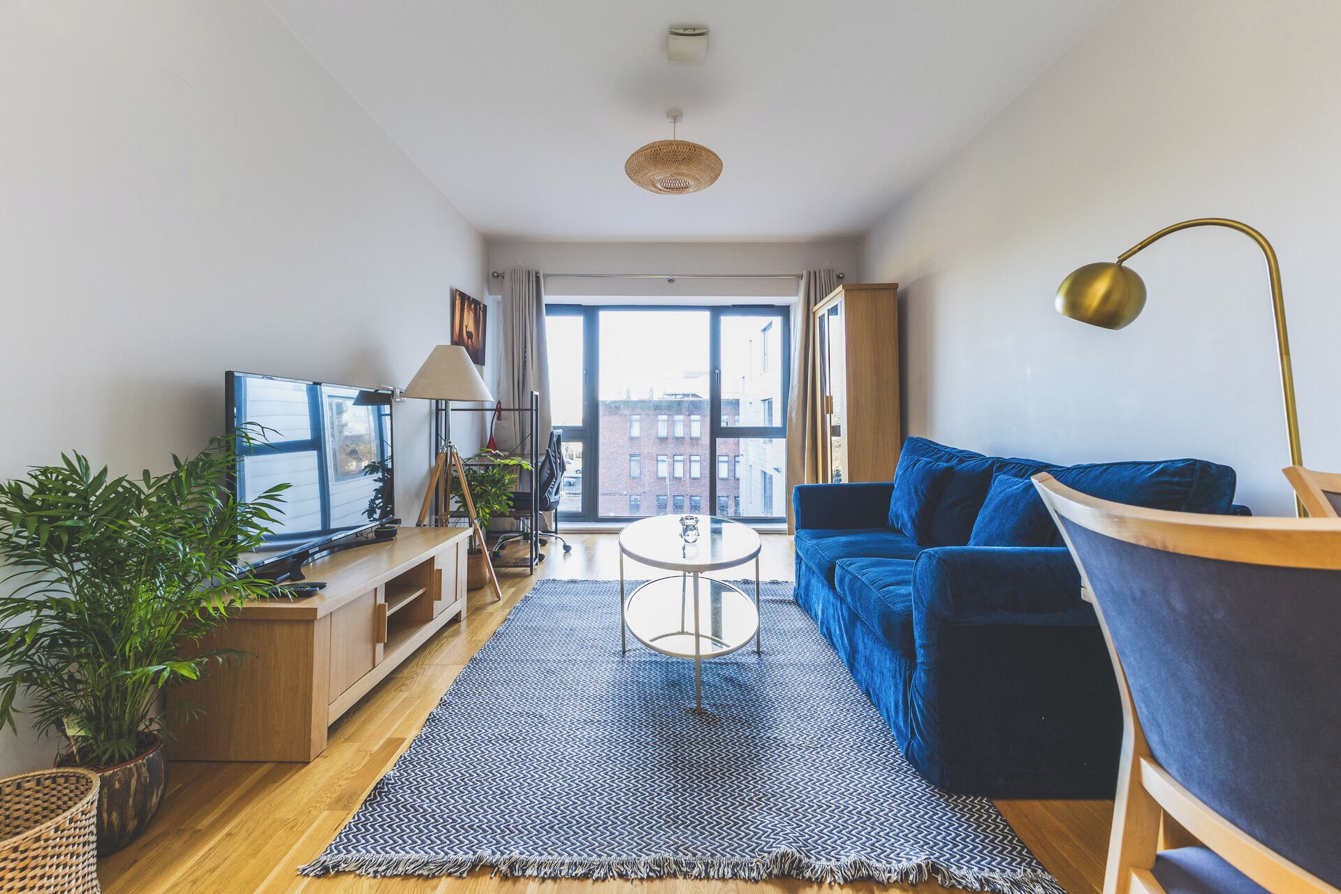 TV, stereo, offices