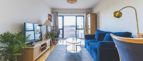 TV, stereo, offices