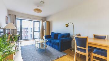 TV, stereo, offices