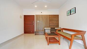 Deluxe Double Room | Interior