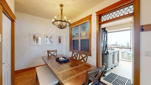 Dining - Okanagan - Tree Tops 12 - Townhouse (Beaverdell)