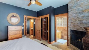 3 bedrooms, iron/ironing board, Internet - Okanagan - Tree Tops 15 (Big White Mountain)