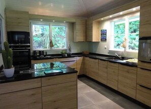 Private kitchen - Villa 5 stars Prestige Heated pool Biscarrosse Lac Golf for 6 persons (Biscarrosse)