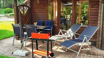 Talo | Ulkoruokailutilat