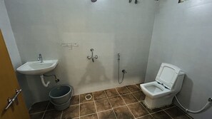 Bathroom - V Check Inn (Hyderabad)