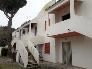 Exterior - Tranquil Villa for 6 in Rosolina Mare (Rosolina)