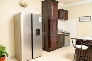 Interior - Spacious two bedroom apartment in Ocho Rio very close to all attractions (Ocho Rios)
