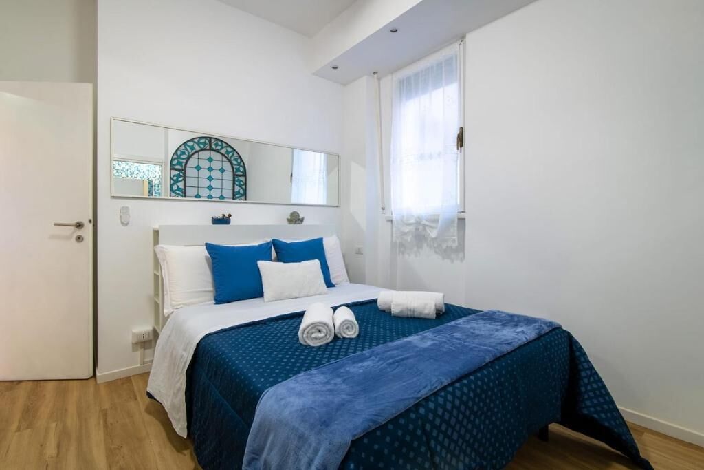 3 bedrooms, iron/ironing board, bed sheets