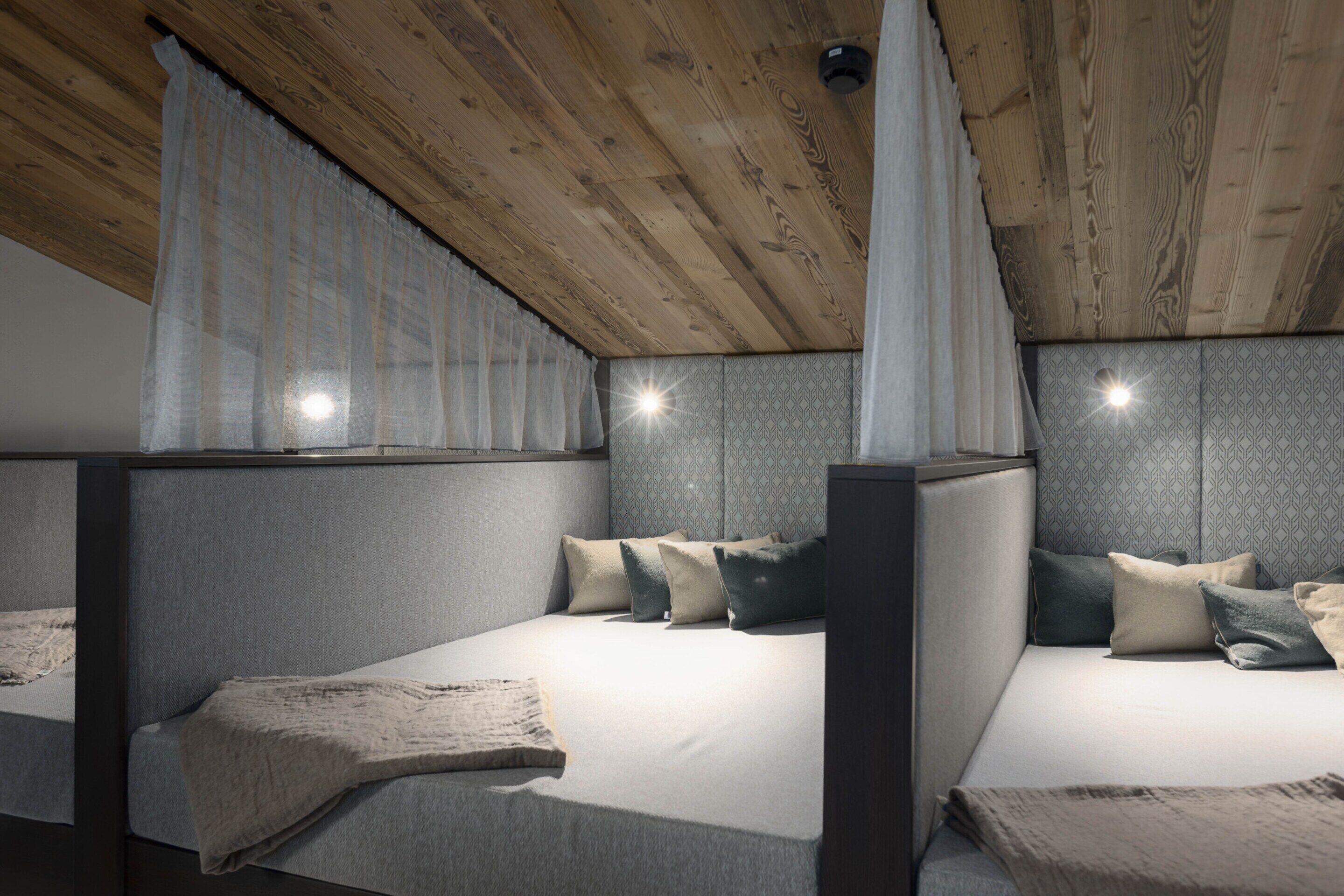 Apartment | 1 bedroom, bed sheets