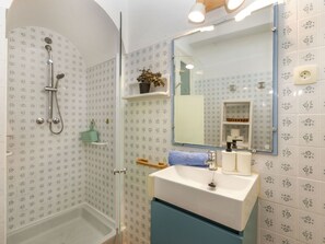 Towels - Urban Plaza Palafrugell by Interhome (Palafrugell)