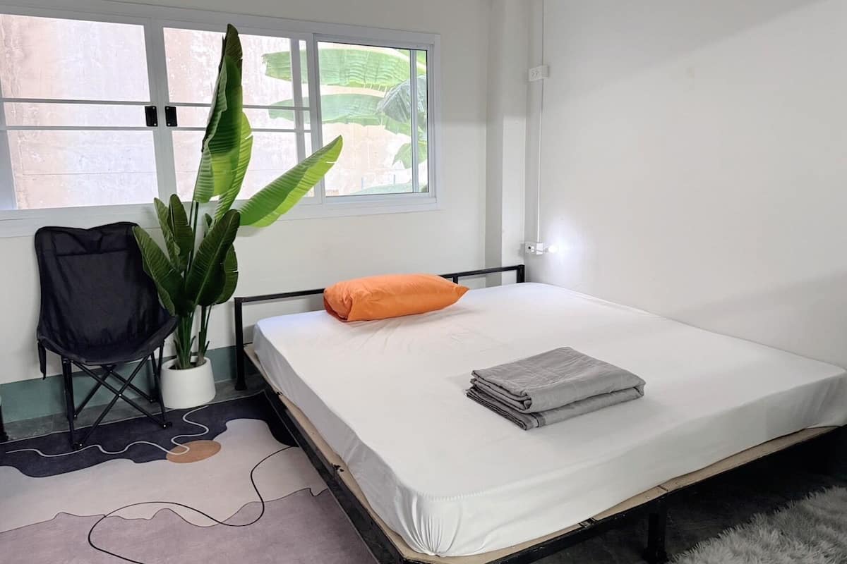 基本共用宿舍 | 免費 Wi-Fi、床單