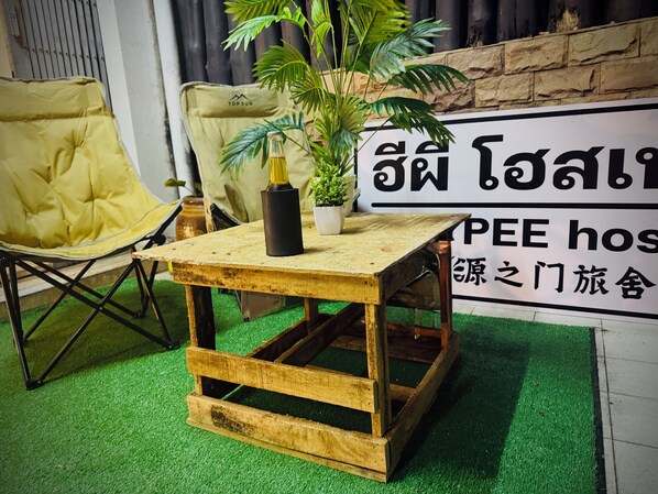 Exterior - Hee Pee hostel  (Naimuang)