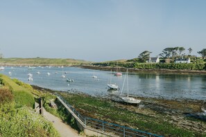 House | View from property - Holiday Home With sea View, Le Conquet (Le Conquet)