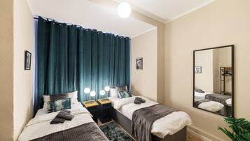 Strygejern/strygebræt, Wi-Fi, sengetøj