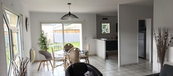 Nice semi-detached house with garage in a quiet area