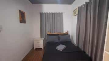 Classic Bungalow, 2 Bedrooms, Balcony | Hypo-allergenic bedding, individually furnished, free WiFi