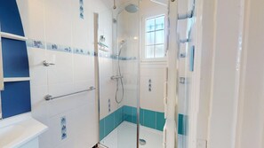 Shower - Le Porte Bonheur (Saint-Hilaire-de-Riez)