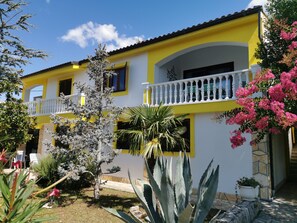 Exterior - Apartment Apartments Holiday home Maria Croatia with sea view (Dramalj)