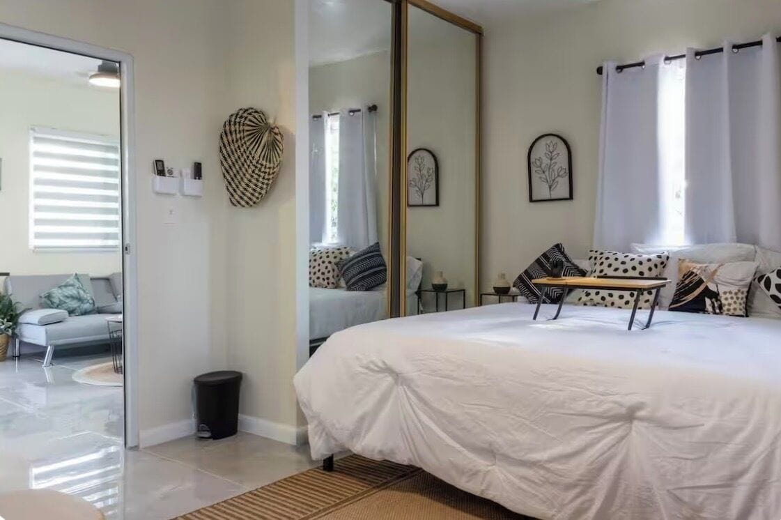 2 bedrooms, iron/ironing board, free WiFi, bed sheets