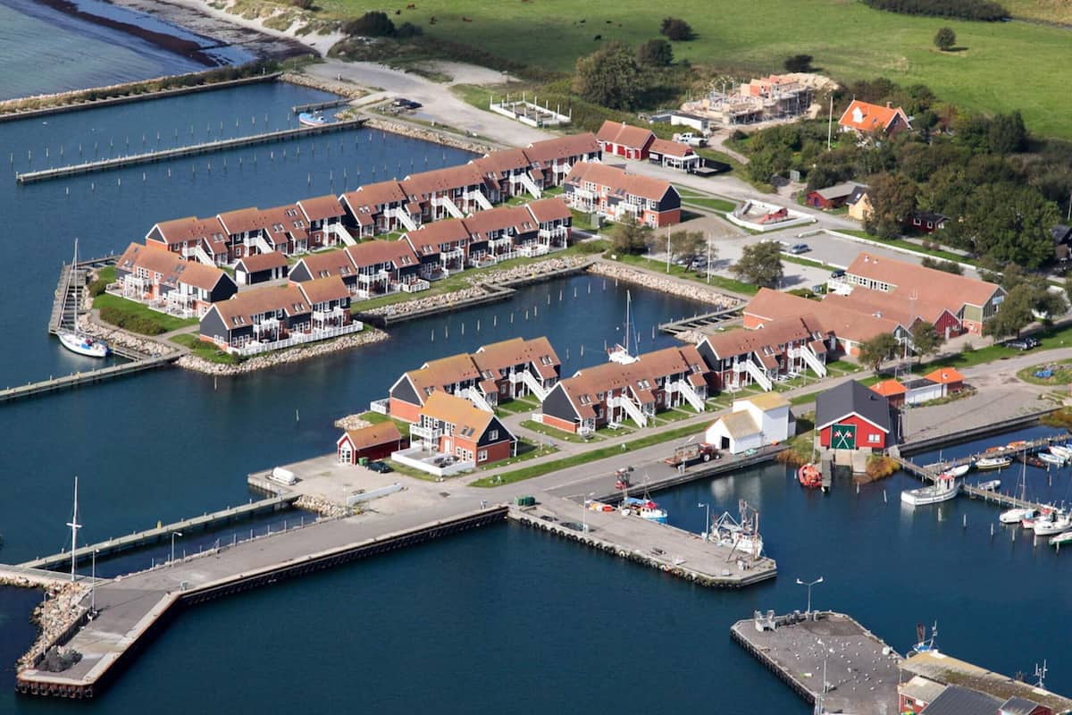 อพาร์ทเมนท์ | ที่จอดเรือ