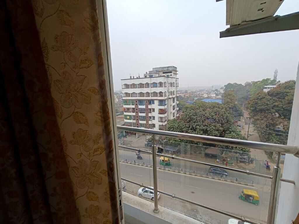 Deluxe Room, Balcony | Bahagian dalam