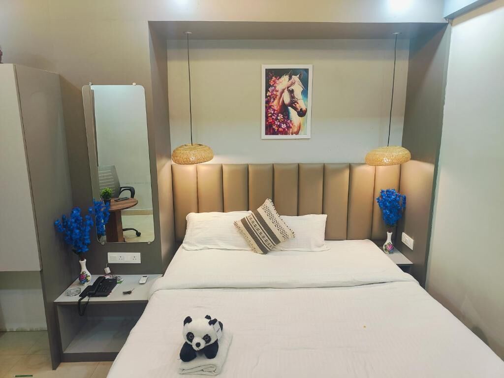 Deluxe Room, Balcony | Seterika/papan seterika, Wi-fi percuma 