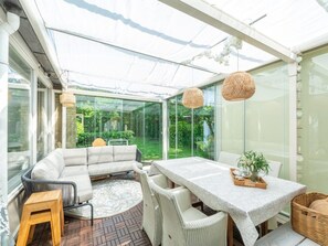 House | Balcony - Spacious Duinland 188 Home for 7-people (Sint Maartensvlotbrug)
