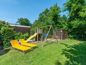 House | Garden - Spacious Duinland 188 Home for 7-people (Sint Maartensvlotbrug)