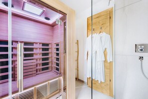 Sauna - Riverside Chalet Dreitorspitz - with infrared sauna, mountain views (Garmisch-Partenkirchen)