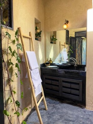 Bathroom - Atlas Horizon Agafay Marrakech (Tameslouht)