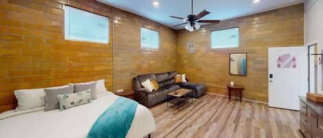 6 多间卧室、WiFi、床单