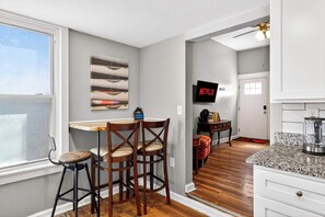 Interior - Relaxing & spacious home near Shelby Park District (Louisville)