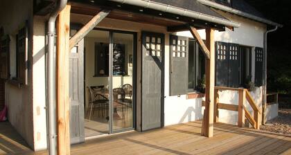 Cottage lisiĂšre de forĂȘt la Bellevue