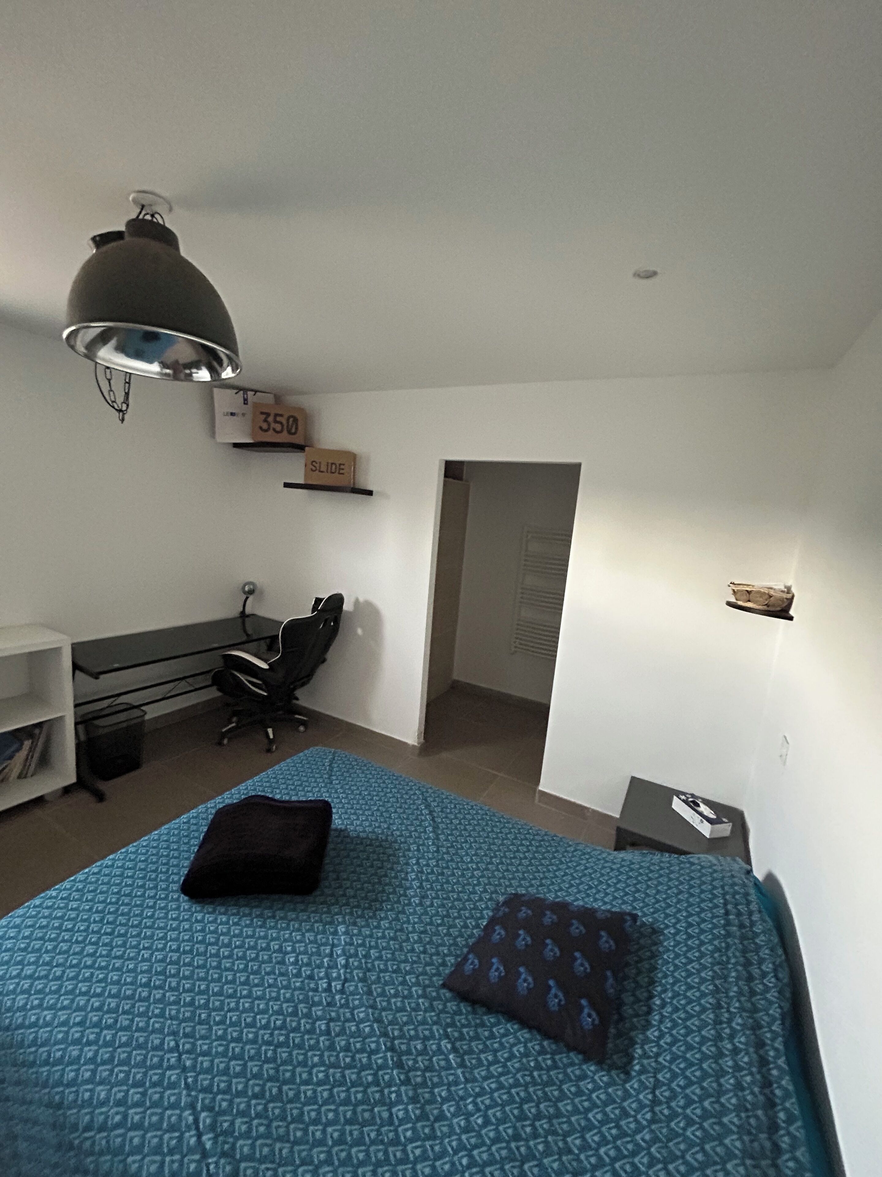 Strykejern/-brett og internettilgang