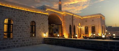 Khu ẩm thực ngoài trời