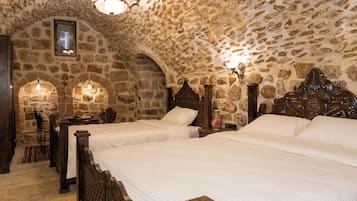 Desk, laptop workspace, free WiFi