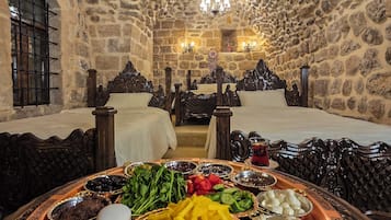 Comfort Quadruple Room | Minibar, desk, laptop workspace, free WiFi