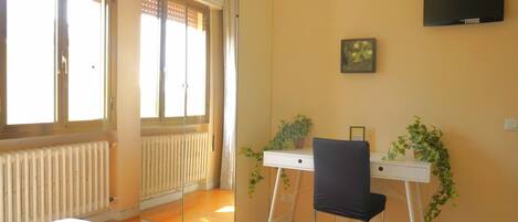 6 Schlafzimmer, WLAN, Bettwäsche