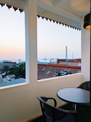 Luxury Studio | Balcony